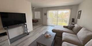 Bright Furnished 1BD in Prime Santa Monica Location w/ Private Balcony Gallery 1