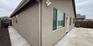 NW Visalia Home For Rent! Close to sports park & shopping centers! Gallery 34