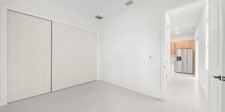 1805 W 10th Street Gallery 25