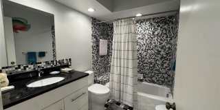 5371 CRESTLAKE BOULEVARD Gallery 15