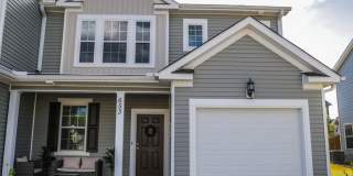 3 Bedroom 2.5 Bath in Canterbury Farms! Gallery 1