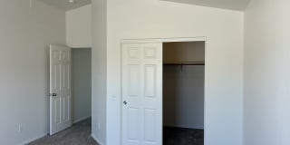10422 W Windsor Blvd Gallery 26