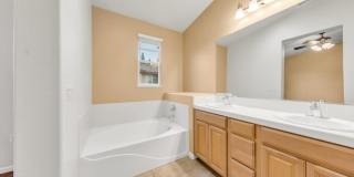 425 Regatta Ln Gallery 28