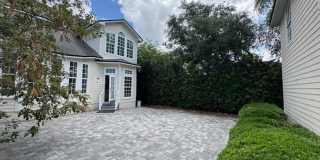 Completely remodeled 4 Bedroom 3 Bath single home in the main Village of Celebration Gallery 33