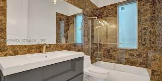 1759 SW 30th Pl Gallery 60