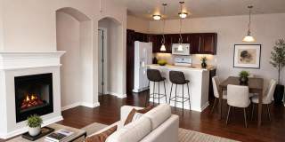 Condo with Mountain Views & Prime Location Near Powers Corridor!! Gallery 9