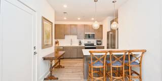 **2022-BUILT CONDO IN THE HEART OF WEDGEWOOD-HOUSTON WALKING DISTANCE TO GEODIS PARK** Gallery 16