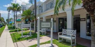 676 Royal Palm Place Gallery 24