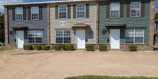 410 SE J St. A, B, C Gallery 1