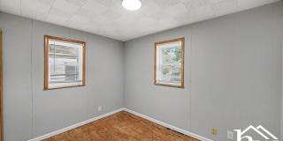 1023 Geyer Ave Gallery 11