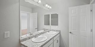 7135 W Rancho Drive Gallery 63