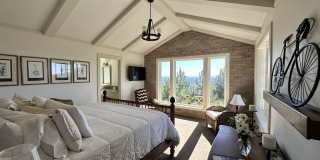 Large Furnished home on Awbrey Butte Gallery 10