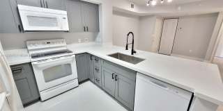 12124 Saint Andrews Pl Gallery 1