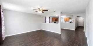 Move-In Ready 4-Bedroom Home Near Tesla, Airport & Downtown Austin Move-In Ready 4-Bedroom Home Near Tesla, Airport & Downtown Austin Gallery 17