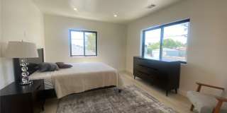 6059 Riverton Avenue Gallery 13