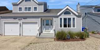 22 Longpoint Drive Gallery 1