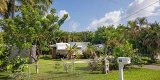 Bright & Newly Renovated FURNISHED 1-Bedroom Rental Gallery 15