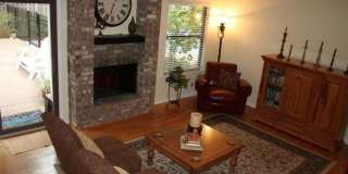 1841 Twelve Oaks Ln E Gallery 6