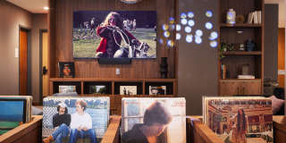 Groove Lofts Gallery 11