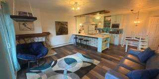 Stylish Ground Level Condo 2 Bedroom 2 Bath! Gallery 4