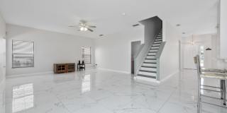 746 Lockbreeze Drive Gallery 6