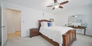 LARGE 4 BEDROOM HOME NEAR MILITARY BASE AND BAY Gallery 28