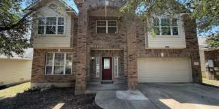 Spacious 5/3.5 Home- Move In Ready! Gallery 1