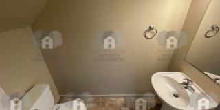 Perfect commuter location! Gallery 4