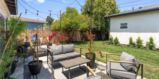 923 W Maple Avenue Gallery 16