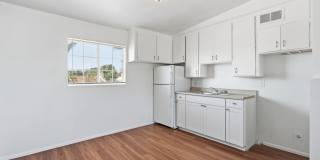 2150 W MISSOURI Avenue Gallery 9