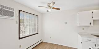 Van Dyke Apartments Gallery 27
