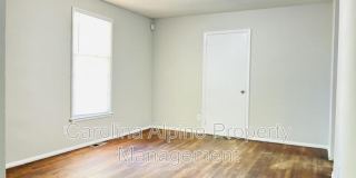 5015 Grapevine Gallery 17