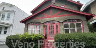 19 Kent St. Gallery 1