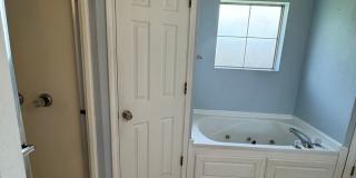 Gorgeous 3 Bedroom Home Gallery 10