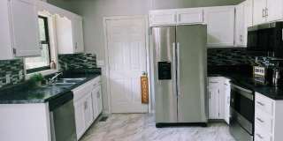 1366 Worstead Drive Gallery 8