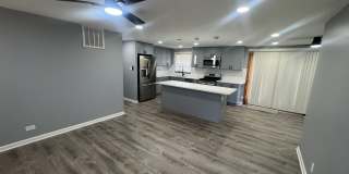 1310 Somerset Lane Gallery 3