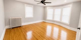 Newly renovated 7 bedroom house right in Como! Gallery 1