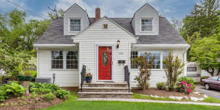 394 FRANKLIN Avenue Gallery 1
