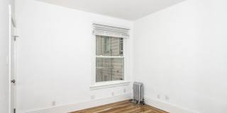 825 Pine Street Gallery 32