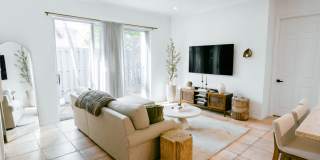 4619 Poinciana Street Gallery 4