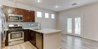 Beautiful pool home w/ RV Parking Gallery 17