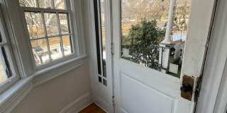 940 Woodlawn Street, 1st Floor Gallery 4