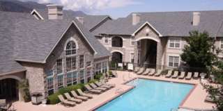 Camelback Pointe Apartment Homes Gallery 13