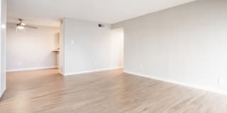 Huntington Continental Gallery 5