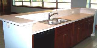 680 Oak Street Gallery 9