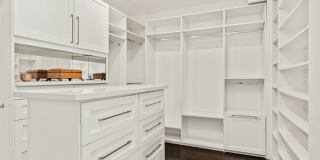 3159 Thatcher Ave Gallery 40