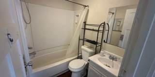 $950 - 2 Bed 1 Bath Home Gallery 6