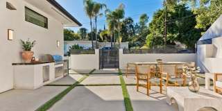 16879 Mooncrest Dr Gallery 66