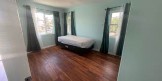 Renovated 3 UNITS right next to UH Manoa dormitory!! Gallery 4