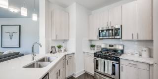 Creekside Park The Residences Gallery 1